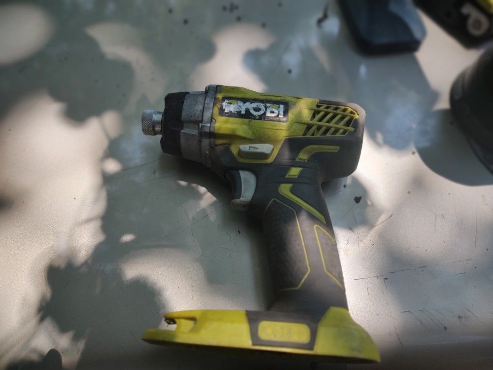Ryobi 1/4 Impact