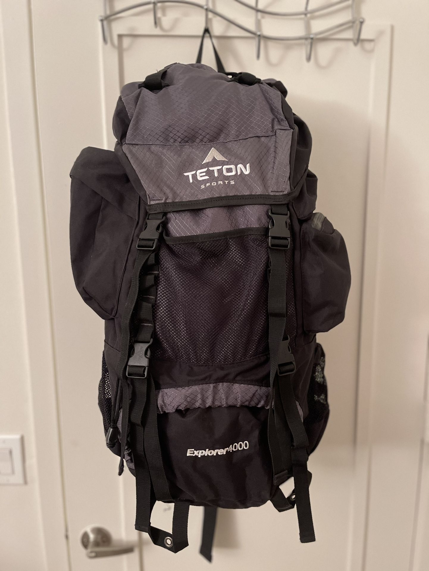 TETON Sports Explorer 4000 Internal backpack