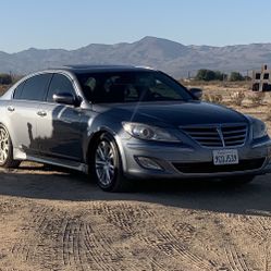 2014 Hyundai Genesis