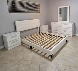 Bedroom Set - Juego de cuarto