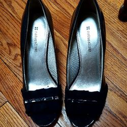 Ladies Navy Blue Naturalizer High Heel Shoe's 