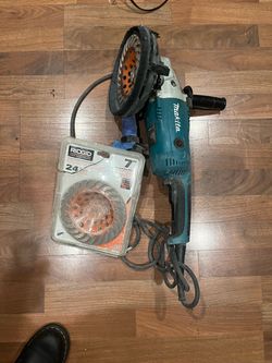 Makita Angle Grinder with RIDGID Diamond Cup Wheel