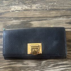 Michael Kors Black Leather Wallet – Gold Hardware