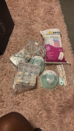 Motif Wearable Breast Pump 