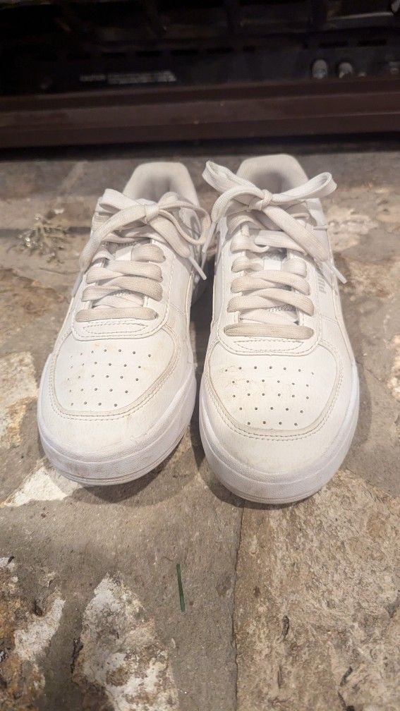 White Leather PUMA Sneakers
