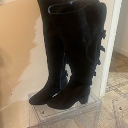 Boots Women’s Sz 7.5w Thigh High Black Suede