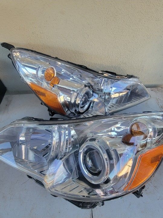 10-14 Subaru Outback 10-14 Subaru Legacy Projector Headlights Luces Calaveras Micas Faros Focos Faroles Headlamps