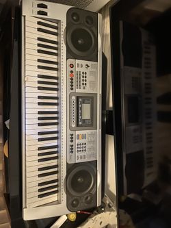 Yamaha Keyboard 61