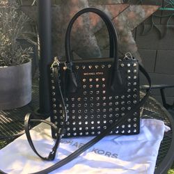 Michael Kors Leather Crossbody Bag