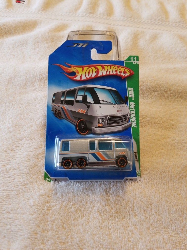 Hot Wheels GMC Motorhome T-Hunt