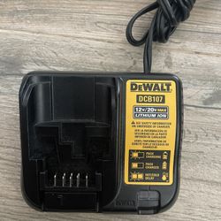 DCB107 Dewalt Battery Charger 12/20 Volts  15 Dollars Only
