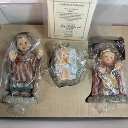 Goebel Berta Hummel 1996 Nativity Set 3 Pc Mary Joseph Jesus BH 26 NIB w/ COA