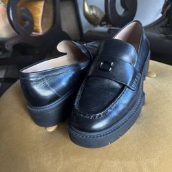 Women’s 11 Coach Loafers