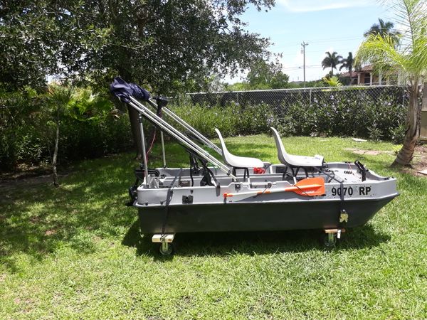 Sun dolphin sportsman 8 boat & gear for Sale in Cape Coral ...