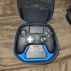Nacon Revolution Unlimited 