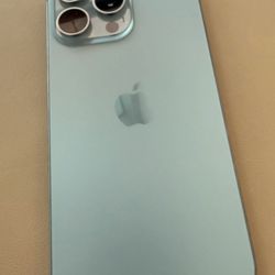 iPhone 15 Pro Max Unlocked 256gb