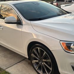 2015 Volvo S60 Premier (61,622 Milles)