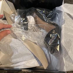 NEW HEELS SIZE 9 Never Worn 