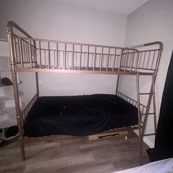 Twin Bunk Beds 