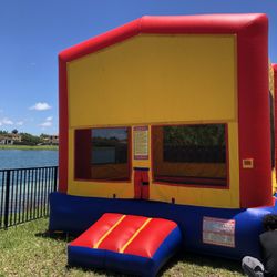Bounce House 