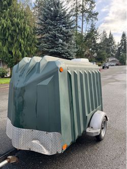 2004 yuppie 4x8 pressure washing trailer