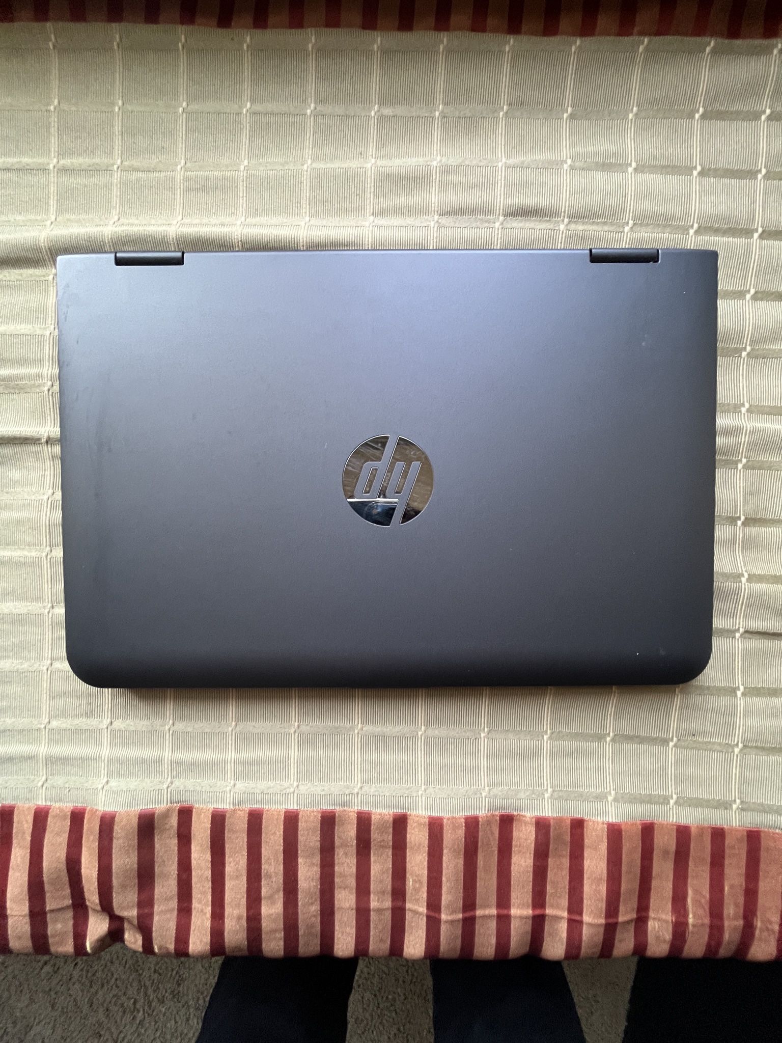 hp laptop (2 in stock)