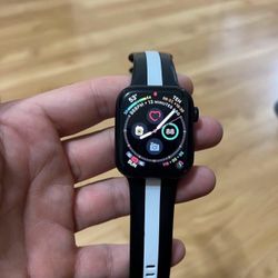 Apple Watch 7 Cellular 