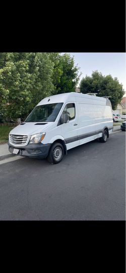 2018 Freightliner sprinter 3500 series. Diesel runs excellent.