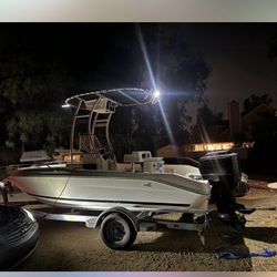 $ 12,000 obo. 20'foot LAGUNA SEA RAY CENTER CONSOLE W/Live BAIT Well