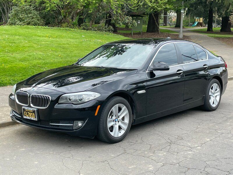 2011 BMW 528i