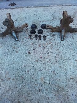 94/5 Mustang Spindles