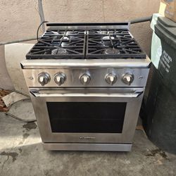 Dacor  Range 30  Natural Gas