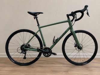 58cm, 2024 Specialized Diverge  | LIKE NEW | 1-Owner | ~5’11”-6’4” | Low Miles