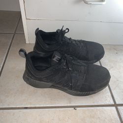 Men’s Reebok Black Work Shoes Steel Toe Size 9.5