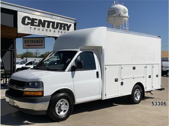 2017 Chevrolet Express Cutaway