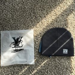 Loui V beanie