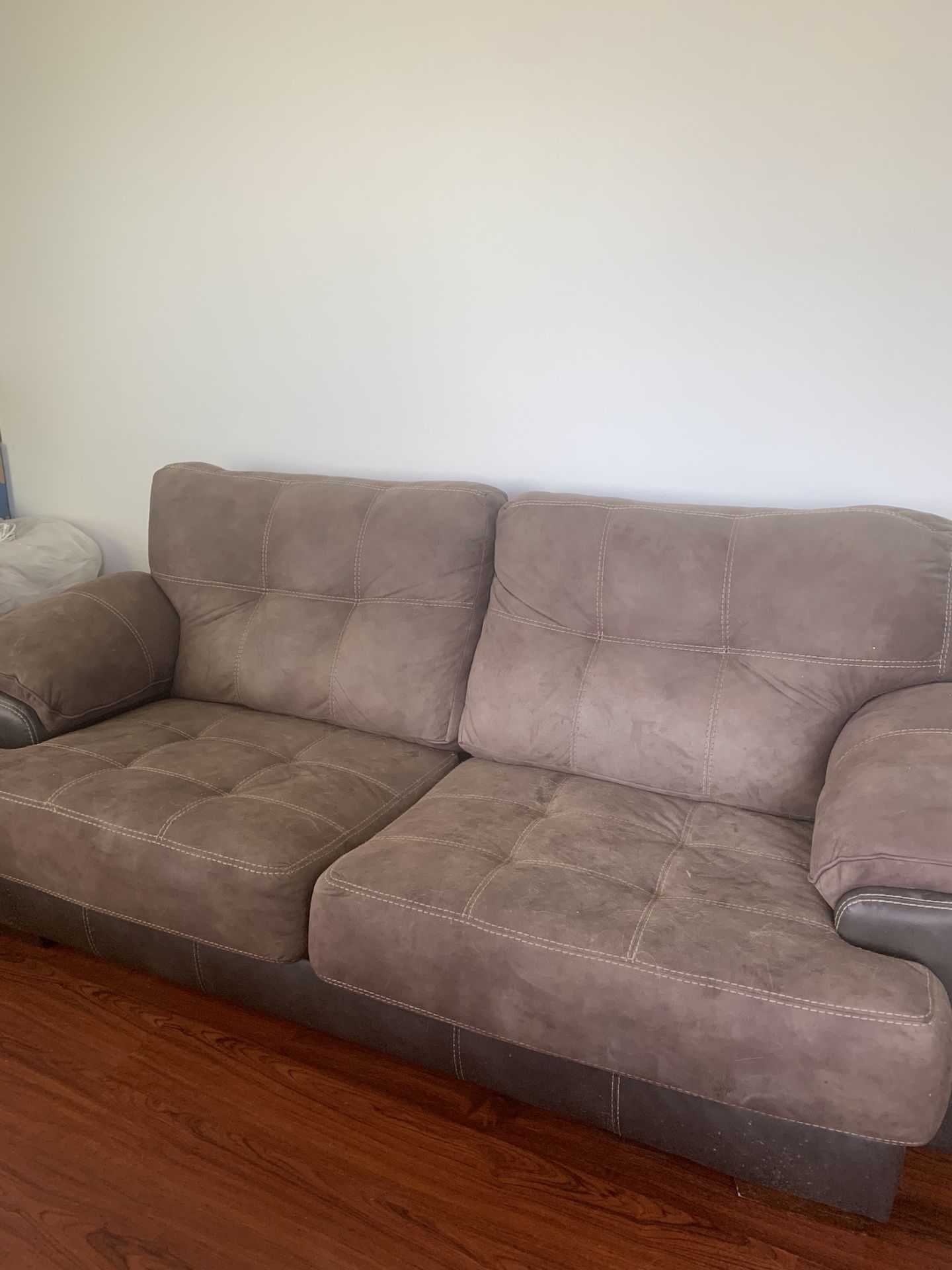 2 Piece Couch Set