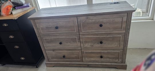 New Farmhouse 6 Drawer Dresser