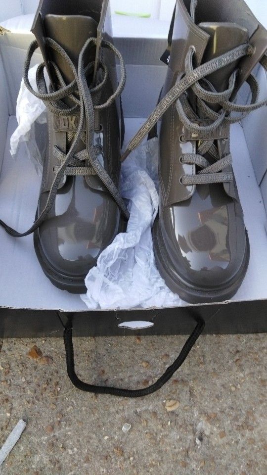 DKNY Rain Boots