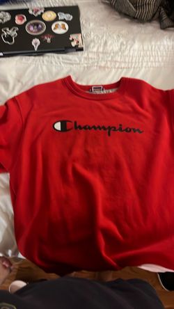 Women’s Chanpion brand Red sweater like new