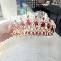 Tiara 