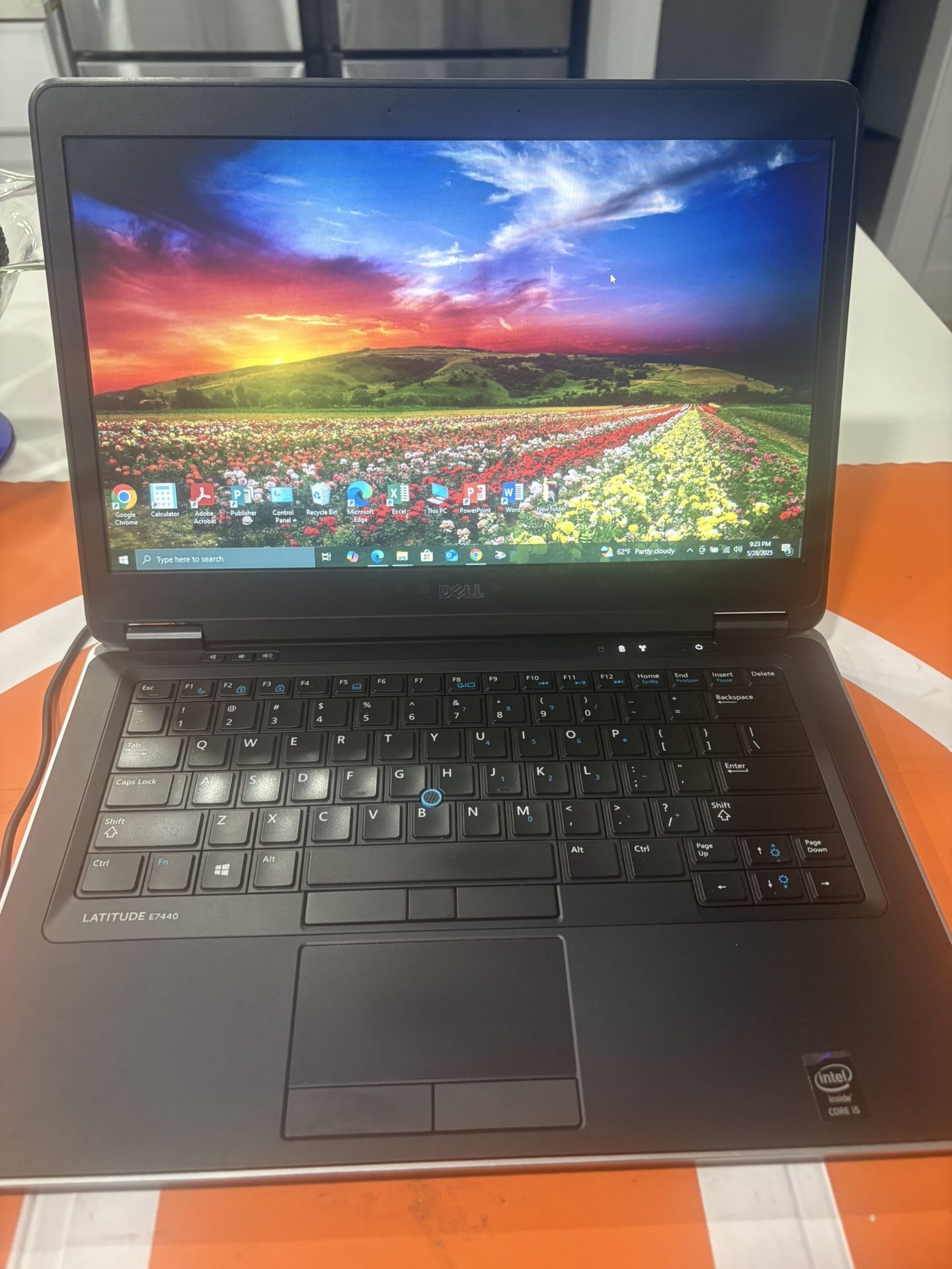 i5…i5…i5…i5. Dell Latitude model # E-7470. LAPTOP WINDOWS 10 Professional ……… FULLY LOADED with MICROSOFT and PHOTOSHOP and ADOBE ACROBAT. 2022