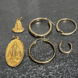 10k gold pendants and earrings