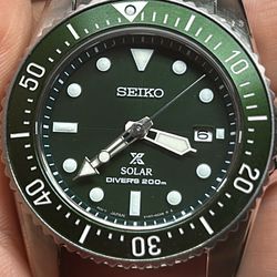 Seiko Prospex Limited Edition Green Divers Solar Watch 