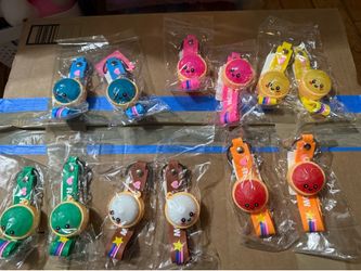 Light up dumpling keychain
