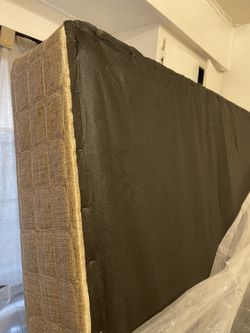FULL SIZE BOX SPRING
