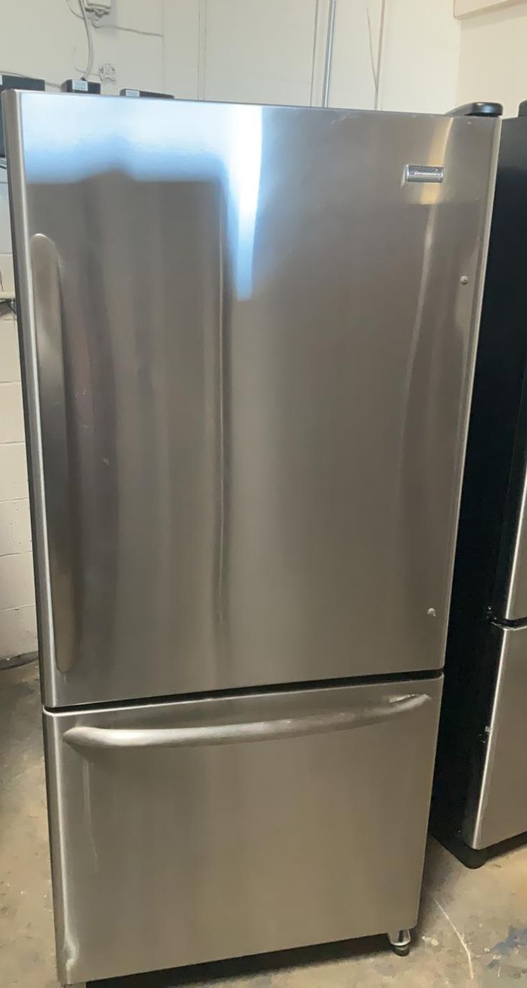 Kenmore Bottom Freezer 30" Stainless Steel Refrigerator