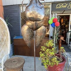 Sang by the artist, large metal sculpture