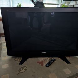 50" Panasonic Plasma TV (TH-50PE700U) 1080p Excellent Condition 