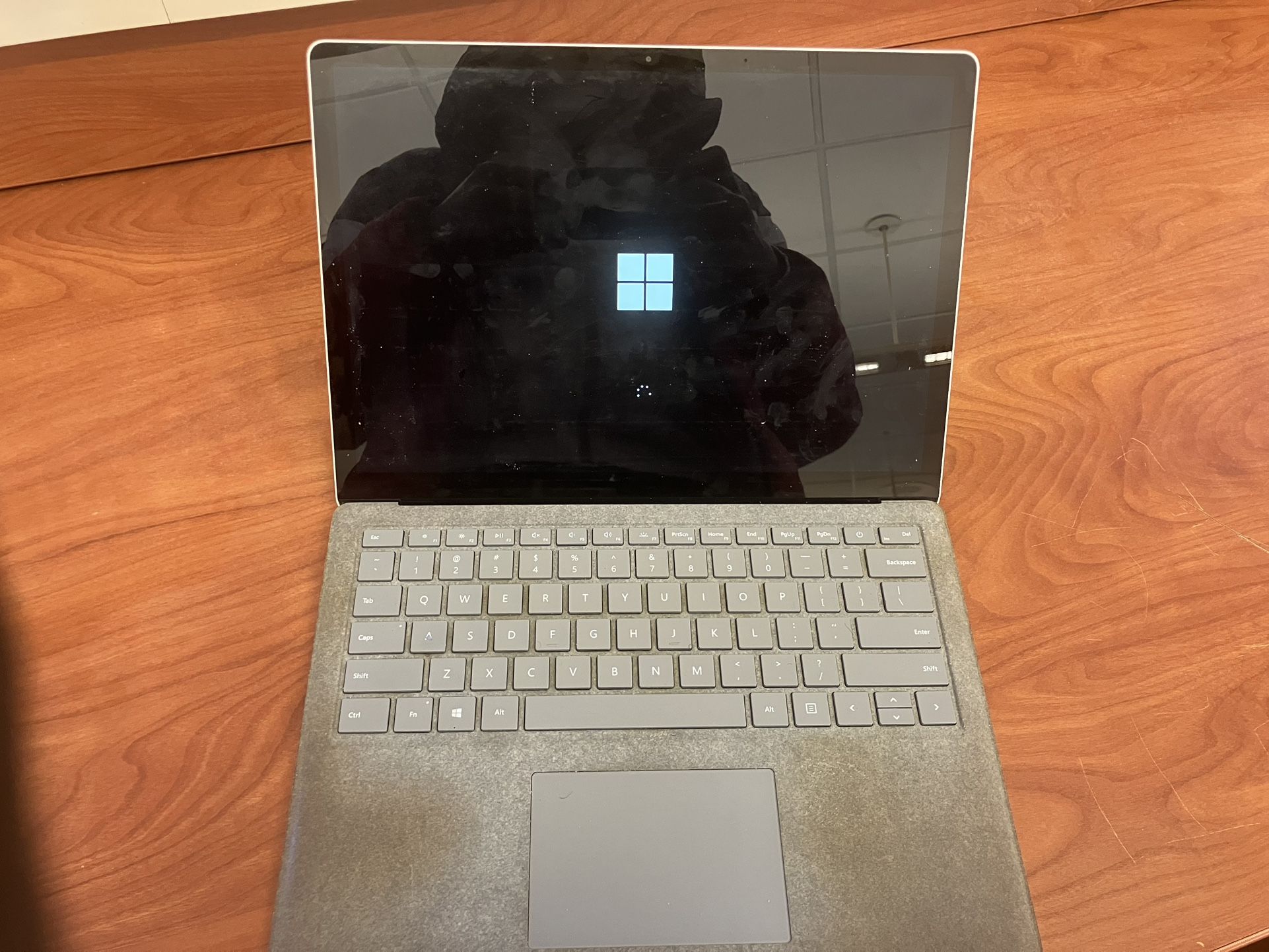 Microsoft Surface Laptop 